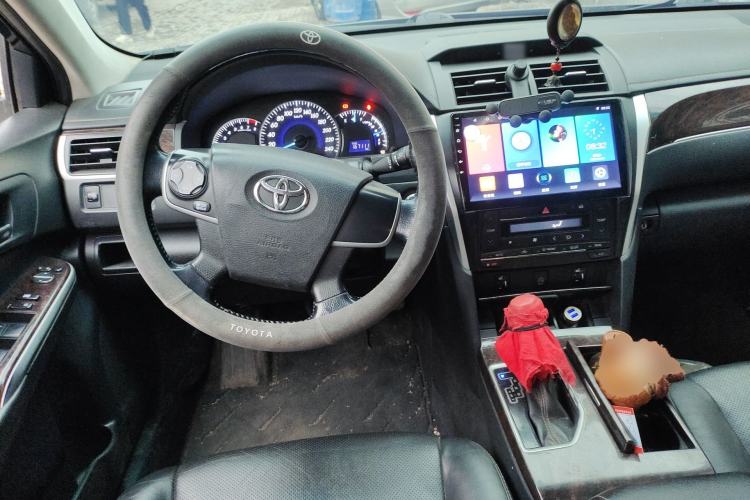 Used Toyota Camry 2016 2.0G 10th Anniversary Leading Edition
