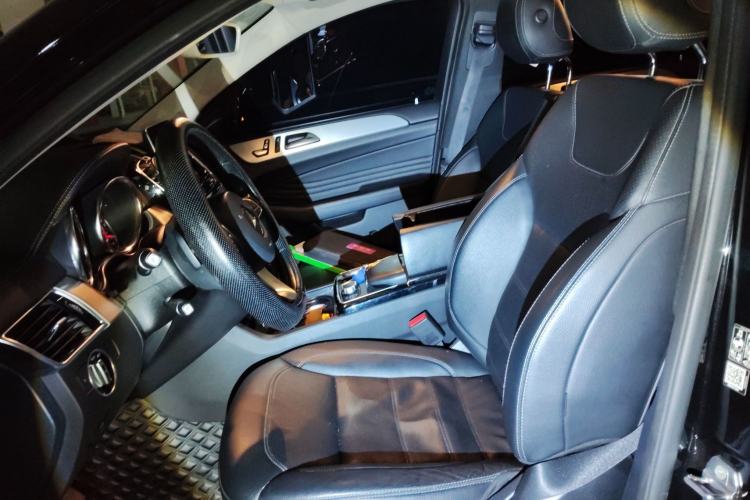 Used Mercedes-Benz GLE Coupe 2018 GLE 400 4MATIC Coupe SUV Left Front Seat