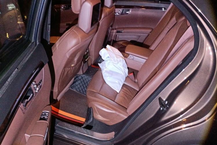Used Mercedes-Benz S-Class 2012 S 350 L Grand Edition Left Rear Seat
