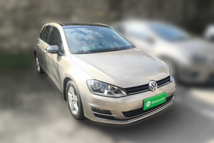 Used Volkswagen Golf 2017 230TSI Automatic Comfort Edition – Celebrating Milestone of One Million Units
