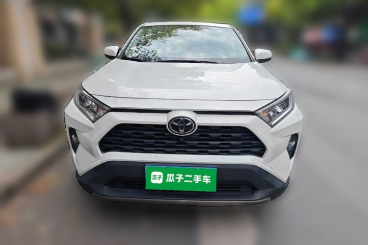 Used Toyota RAV4 2021 2.0L CVT Two-Wheel Drive Fashion PLUS Edition
