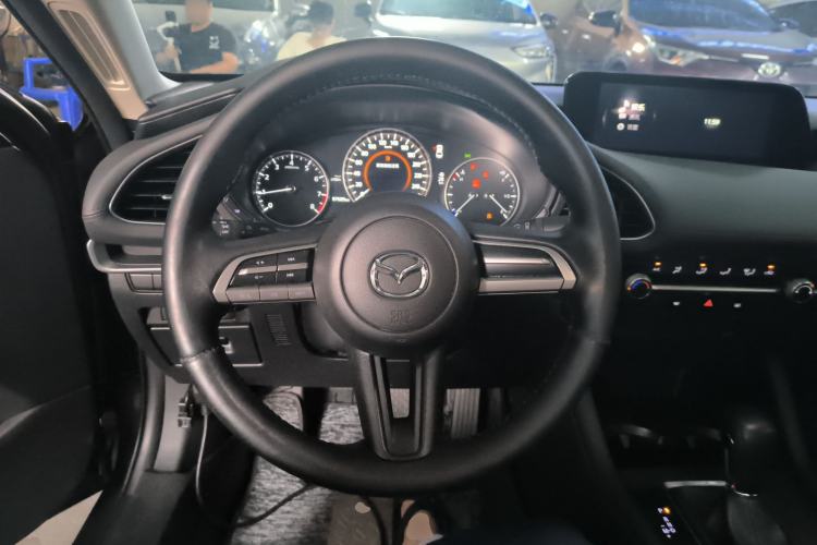Used Mazda 3 Axela 2021 1.5L Automatic ZhiMei Edition Steering Wheel