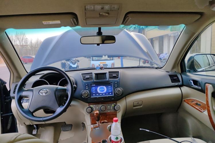 Used Toyota Highlander 2011 2.7L Two-Wheel Drive 5-Seater Elite Edition
