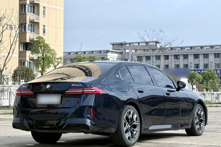 Used BMW 5 Series 2025 530Li Luxury Edition M Sport Package
