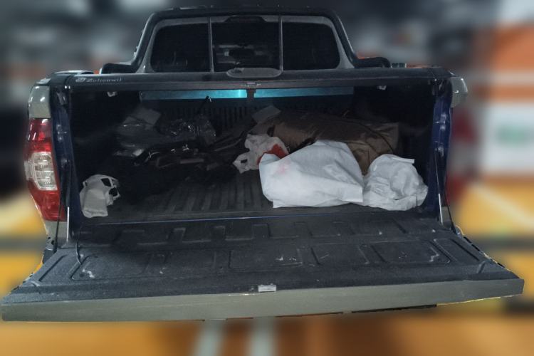 Used SAIC MAXUS T60 2017 2.0T Gasoline Automatic 4x4 High-Ride Elite Standard Cabin Trunk