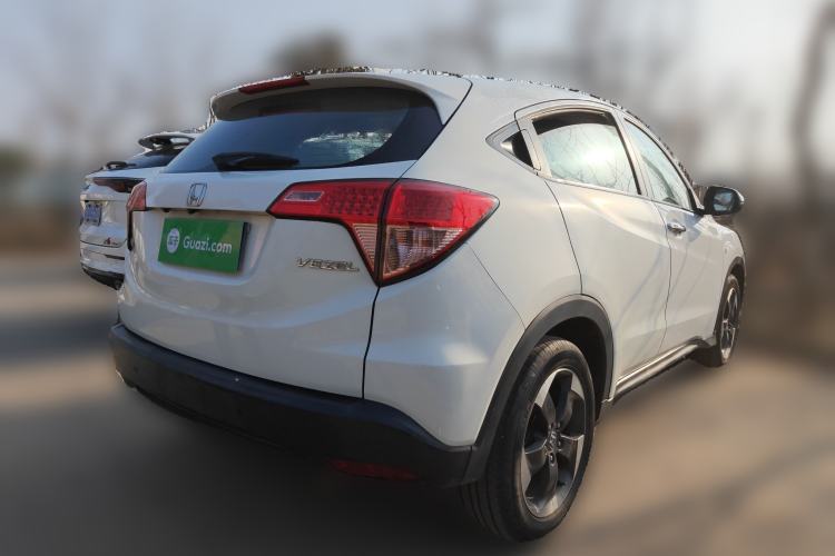 Used Honda Vezel 2016 1.8L CVT Front-Wheel Drive Pioneer Edition