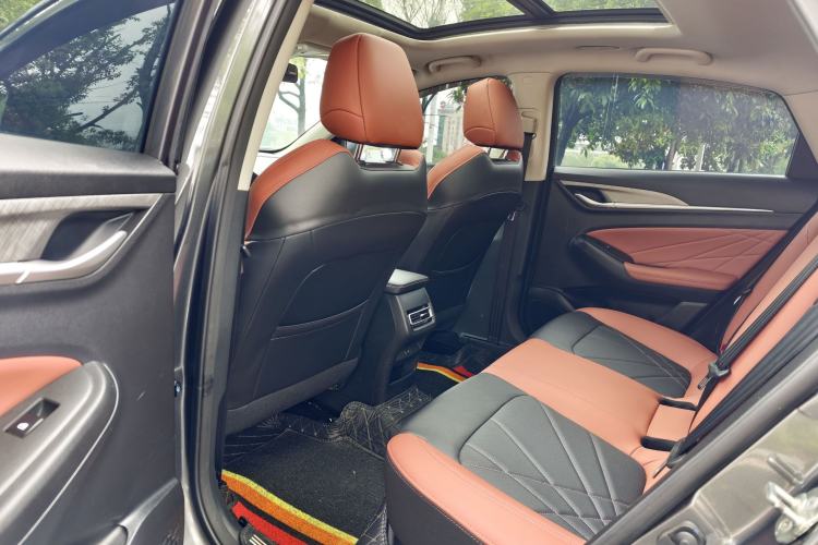 Used CHANGAN Eado 2022 PLUS Blue Whale NE 1.4T GDI DCT Flagship Edition Interior 3