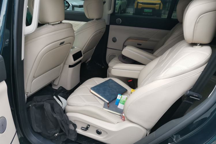 Used Chery Fengyun T11 2026 Model 220 All-Wheel Drive Family Fun Edition Left Rear Seat