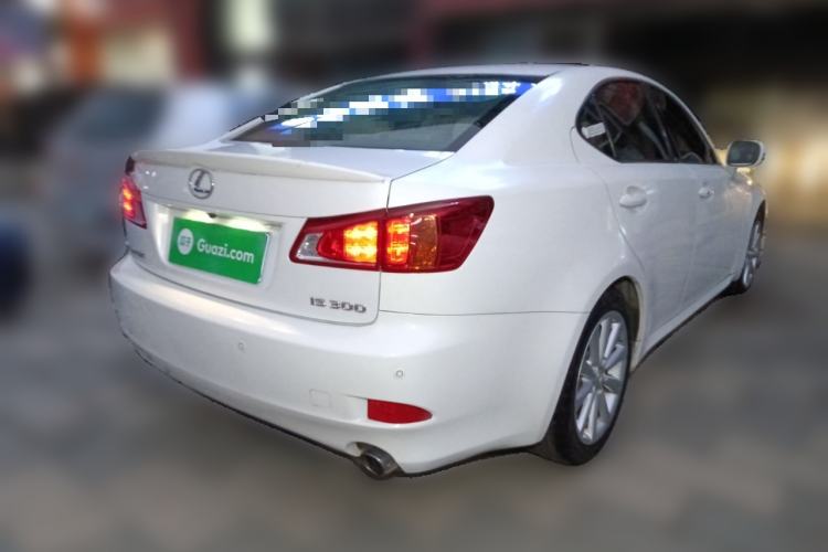 Used Lexus IS 2009 300
