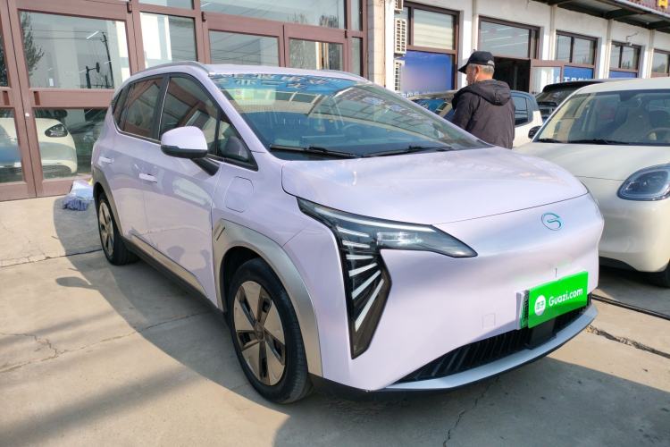 Used AION Y 2023 Younger
