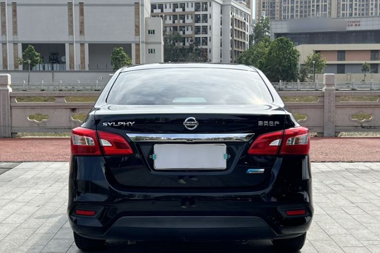 Used Nissan Sylphy 2019 1.6XV CVT Smart Connect Luxury Edition China VI Standard Exterior 9