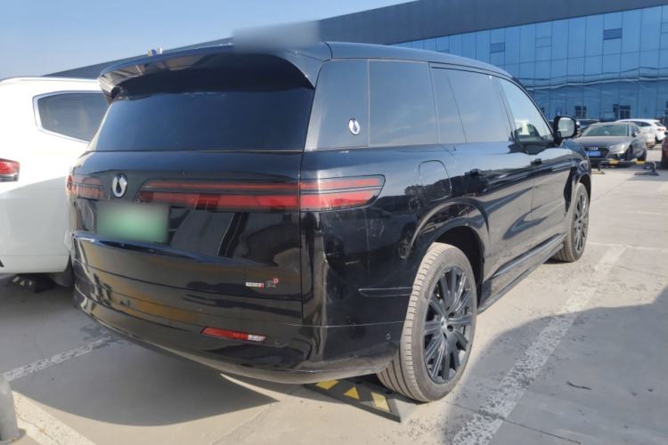 Used Denza N9 2025 Flagship Model
