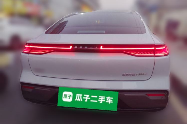 Used Geely Galaxy Galaxy 8 2025 130km EM-i Flagship Edition
