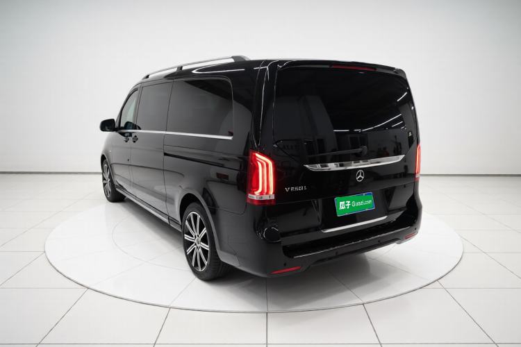 Used Mercedes-Benz V-Class 2022 V 260 L Long-wheelbase Luxury Edition