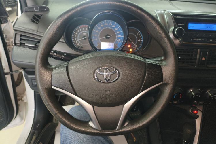 Used Toyota YARiS L Zhi Xuan 2015 1.5E Automatic Charm Edition