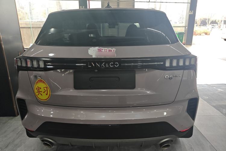 Used Lynk & Co 06 EM-P 2022 PHEV 84 km Range Pro Version
