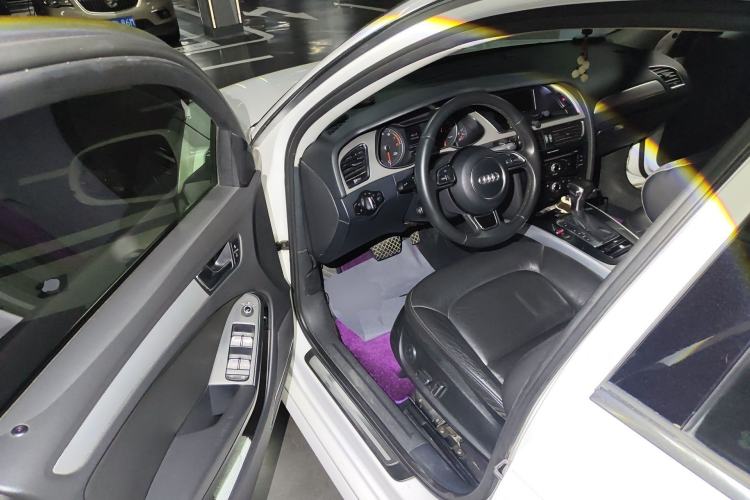 Used Audi A4L 2013 35 TFSI Automatic Standard Model
