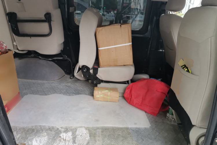 Used FORTHING Lingzhi 2019 Facelifted M5L 1.6L 7-Seater Base Model China VI Standard
