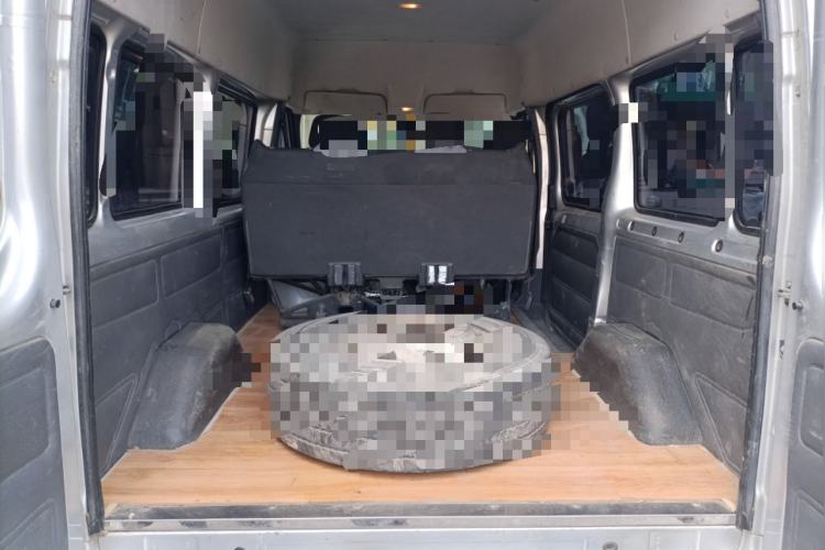 Used Ford Transit Custom 2015 2.4T Short-Wheelbase 6-Seater Mid-Roof Multi-Purpose Vehicle Trunk