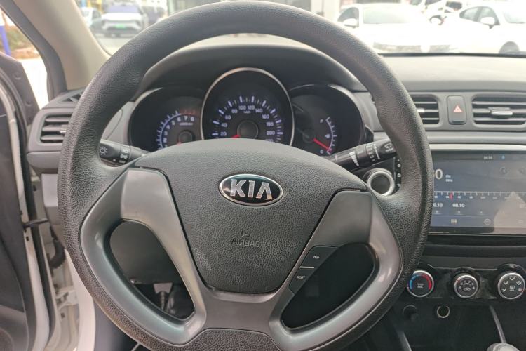 Used Kia K2 2015 Sedan 1.4L Automatic GLS
