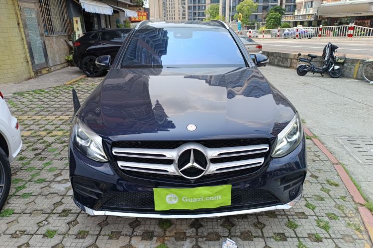 Used Mercedes-Benz GLC 2017 GLC 260 4MATIC Luxury Model Front