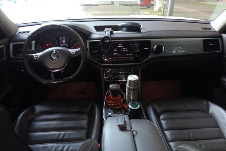 Used Volkswagen Teramont 2017 380TSI Four-Wheel Drive Luxury Edition Center Console