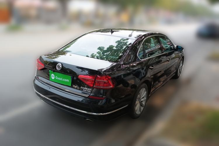 Used Volkswagen Passat 2017 330TSI DSG Luxury Edition