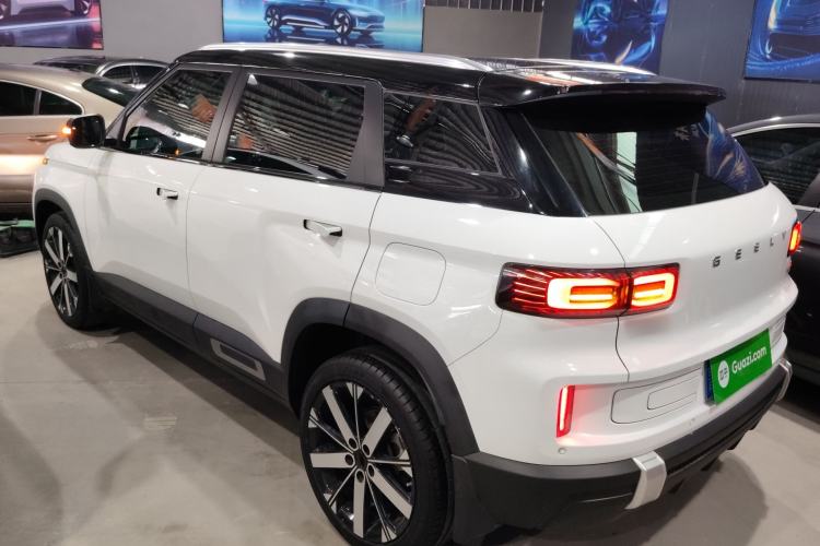 Used Geely Auto icon 2023 1.5TD Chocolate Smoothie Edition
