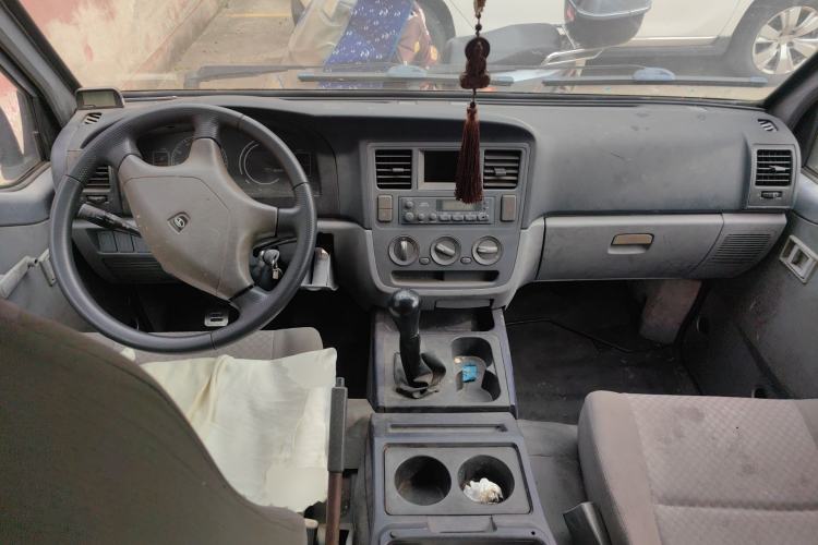 Used Soueast Delica 2008 2.0L Classic Edition Center Console