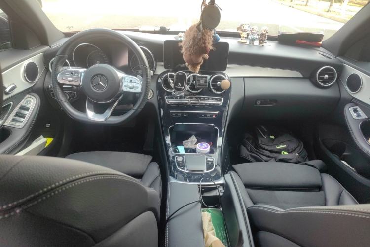 Used Mercedes-Benz C-Class 2019 C 260 Sport Edition Center Console