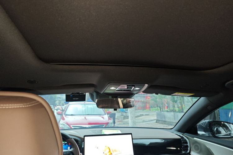 Used BYD Han 2024 EV Glory Edition 506KM Front-Wheel-Drive Premium Model
