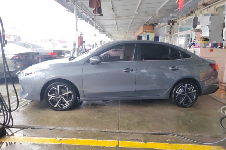 Used Roewe i5 2024 1.5L CVT Luxury Edition
