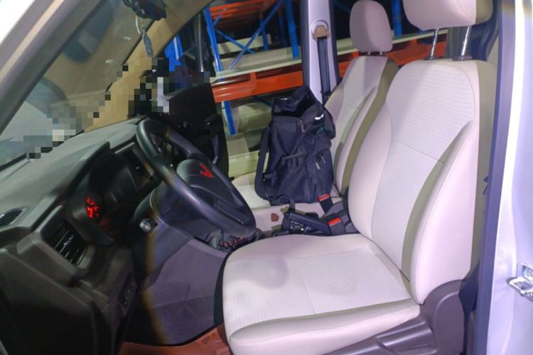 Used Wuling Hongguang V 2022 1.5L Jingqu Version Hydraulic Power Steering LAR
