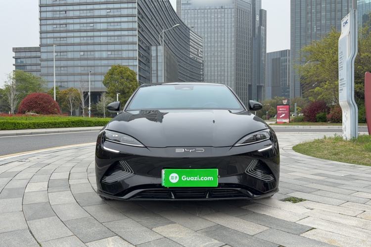 Used BYD Seal 2022 550 km Standard Range Rear-Wheel Drive Prestige Version
