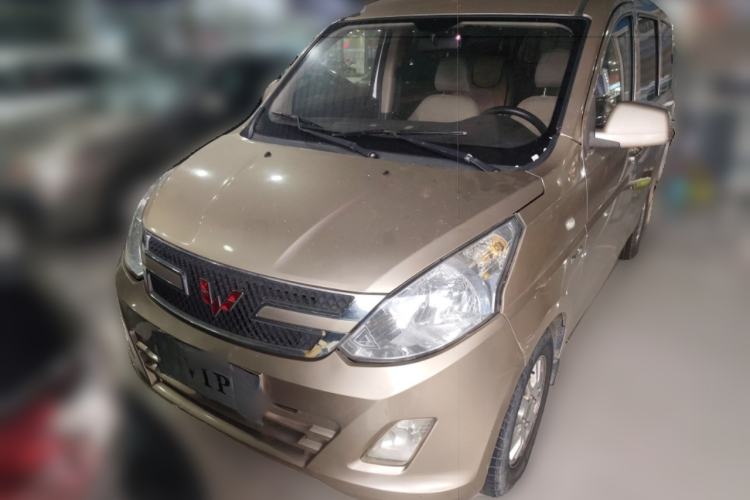 Used Wuling Rongguang V 2016 1.5L Standard Version
