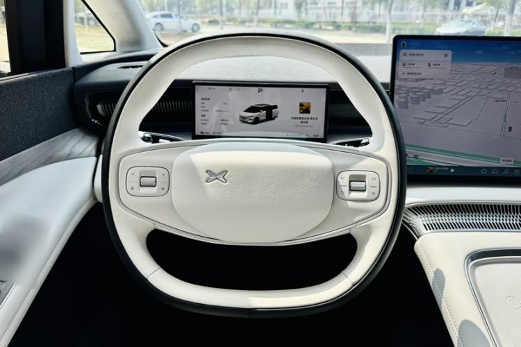 Used XPeng X9 2024 610 Long-Range Pro