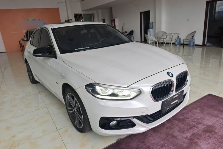 Used BMW 1 Series 2017 118i Sport Edition Front Right 45 Deg