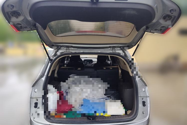 Used Baojun 310W 2017 1.5L Manual Comfort Version China VI Emission Standard Trunk