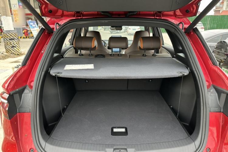 Used BYD Song Pro New Energy 2022 DM-i 110km Flagship Pro Model Interior 6