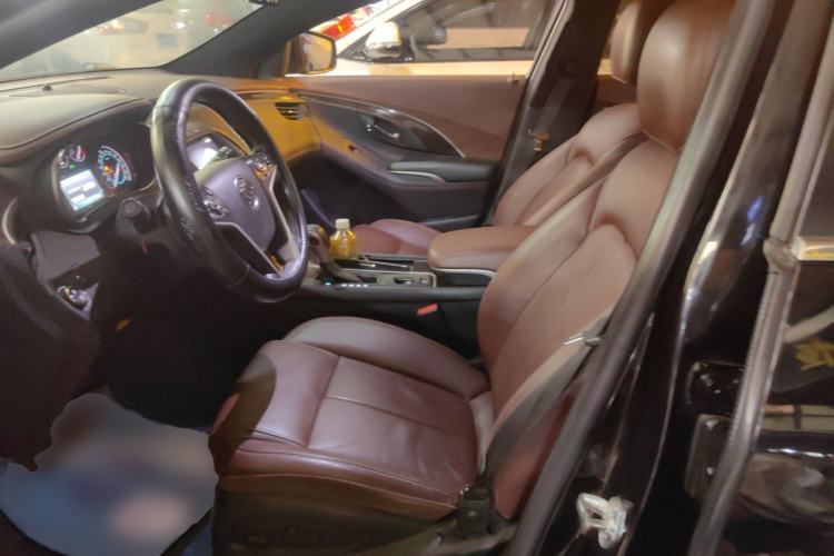 Used Buick LaCrosse 2014 2.0T SIDI Elite Tech Version Left Front Seat