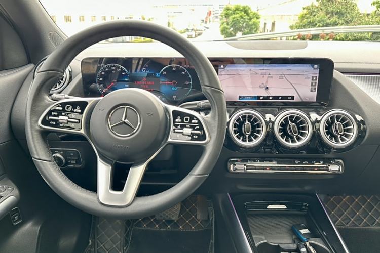 Used Mercedes-Benz EQA 2022 EQA 260
