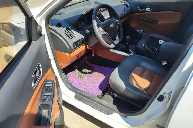 Used Geely Auto Diamond 2016 1.5L Manual Elite Version China IV Standard