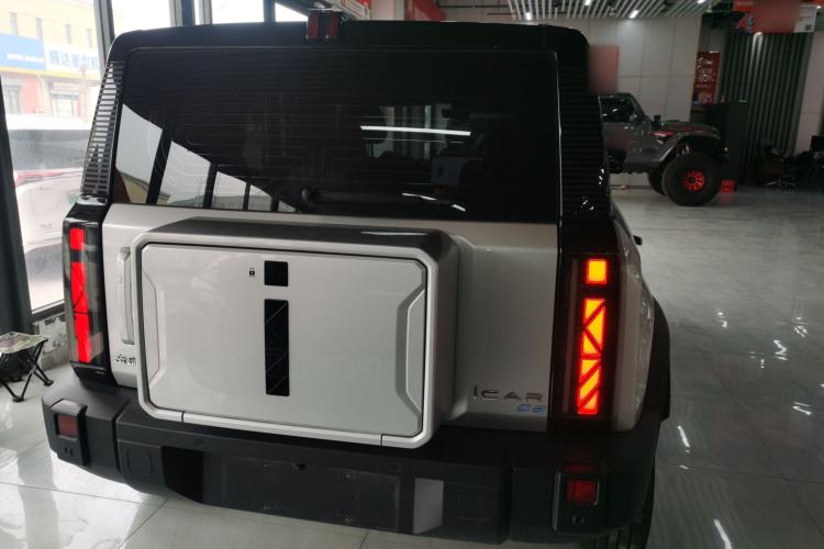 Used iCAR 03 2024 501km Two-Wheel Drive Long-Range Version Rear