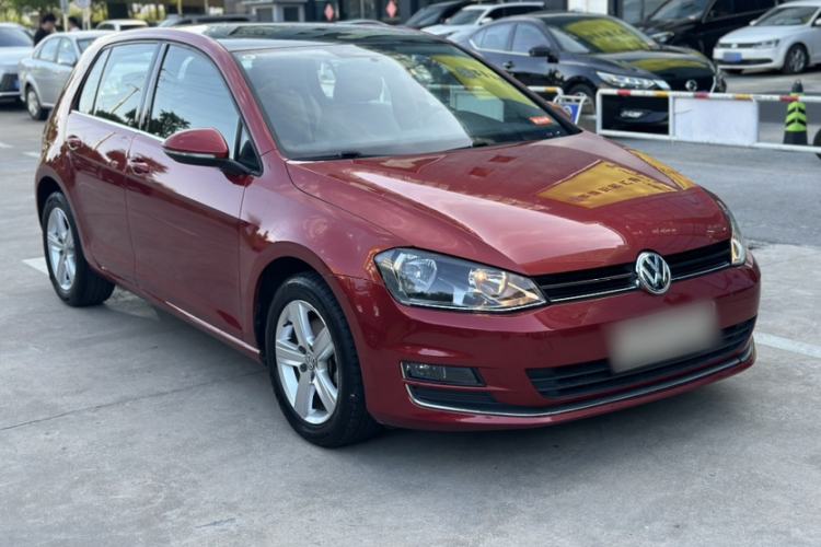 Used Volkswagen Golf 2016 230TSI Automatic Comfort Version
