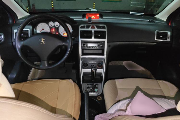 Used Peugeot 307 2010 Sedan 1.6L Automatic Comfort Edition
