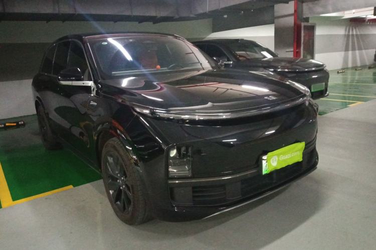 Used Li Auto L8 2023 Pro Model Exterior 1