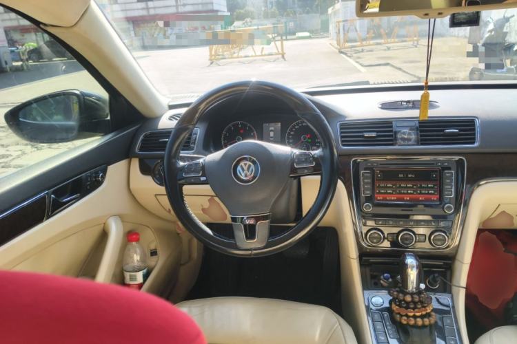 Used Volkswagen Passat 2013 3.0L V6 DSG Flagship Deluxe Edition
