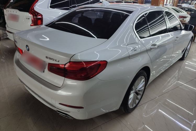 Used BMW 5 Series 2020 525Li Luxury Package
