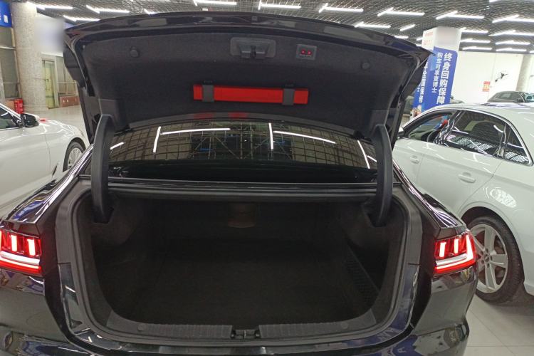 Used BYD Han 2020 EV Long-Range Luxury Model
