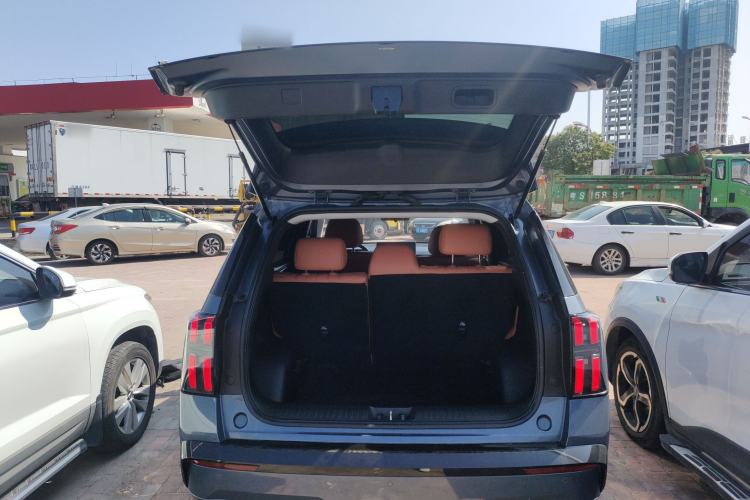 Used AION V 2024 Aion Tyrannosaurus 650 Smart Luxury Edition